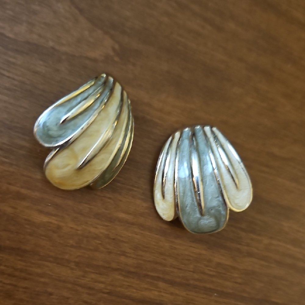 Gold And Green Shell Shaped Clip Earrings